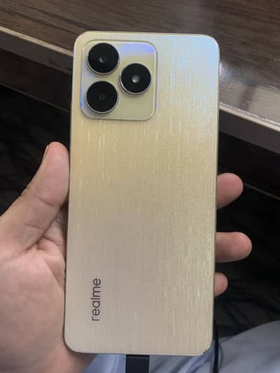 Realme c53