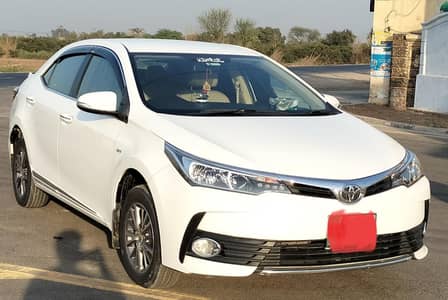 Toyota Corolla Gli auto bumper to bumper genuine Brand New car