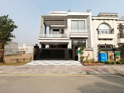 Low Cost - Block C House Sized 8 Marla Is Available