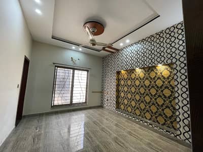 Upper Portion For Rent In Rs. 48000