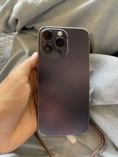 iPhone 14 pro max 85 battery health