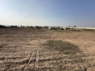 5 Marla Near Park Plots Available