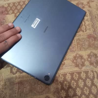 Huawei media pad M6