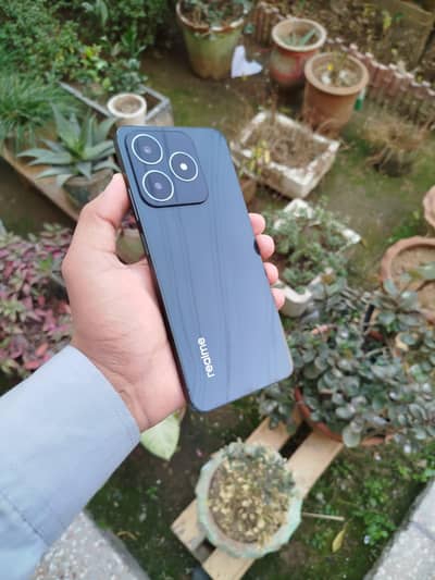Realme C61