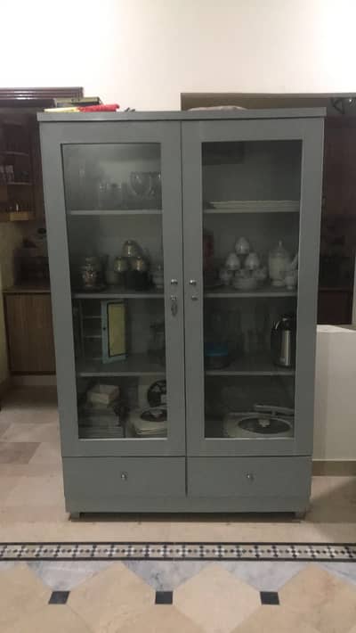 Crockery cabinet with 2 daraz