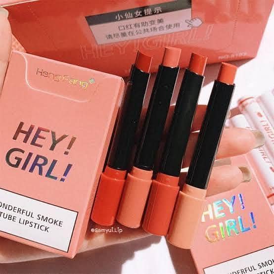 Hey Girl Lipstick 4-Piece Moisturizing Color Set