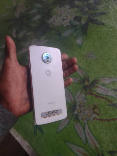 Moto Z4 PTA approve 10000