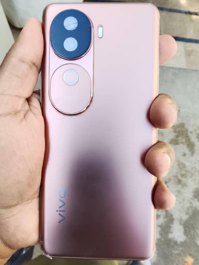 Vivo V40e  8gb 256 gb 5g  in display fingerprint for sale