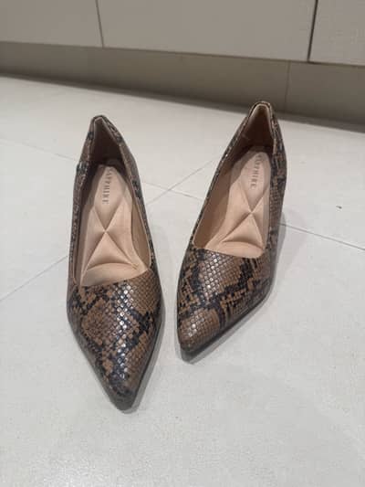 Brown heels in sheetah print