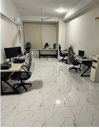 Brand New Office Area 550 Square Feet Available For Rent In Gulberg 3 Lahore