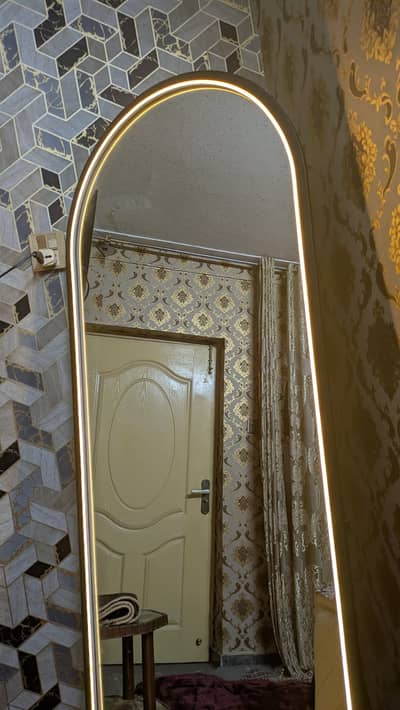 Mirror With Neon Light