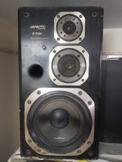 Pioneer  8 inches 160 watts japan made in original