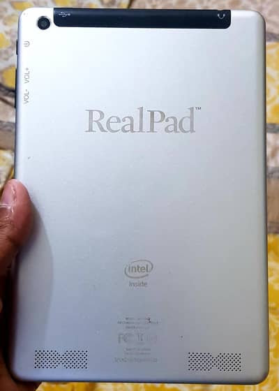 RealPad -Intel Tablet