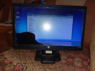 14 inch hp lcd