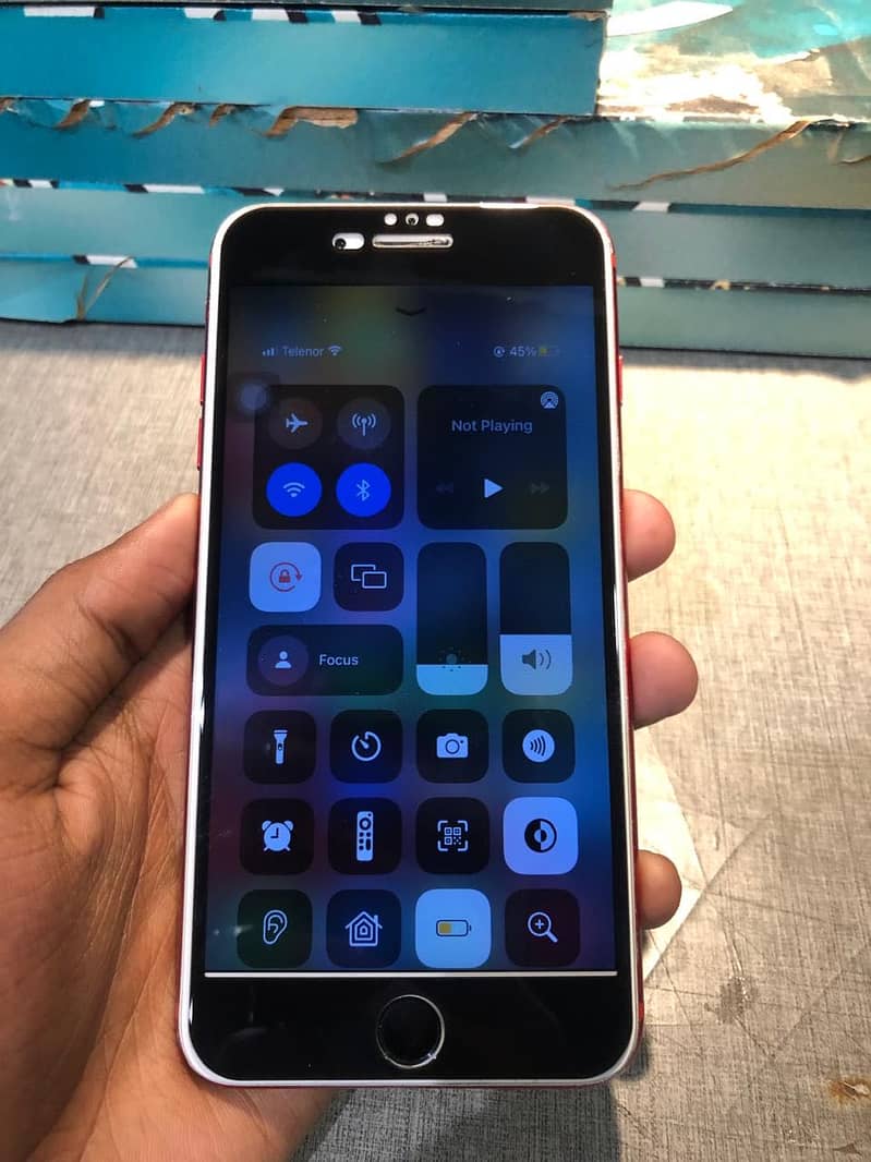 Apple iPhone 7 Plus 6