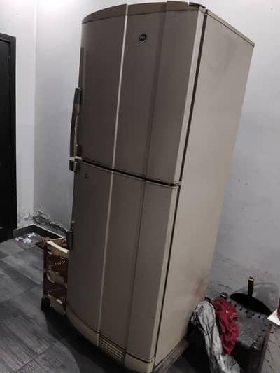 Pell Refrigerator In working Condition