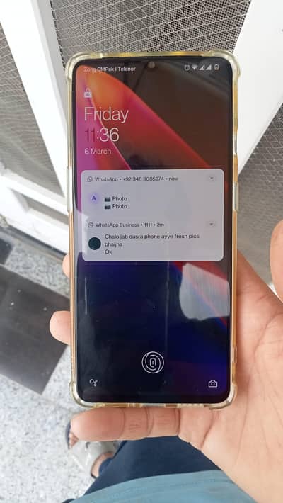 exchange possible 128gb 8gb koi iPhone ho to exchange ho jawi Ga