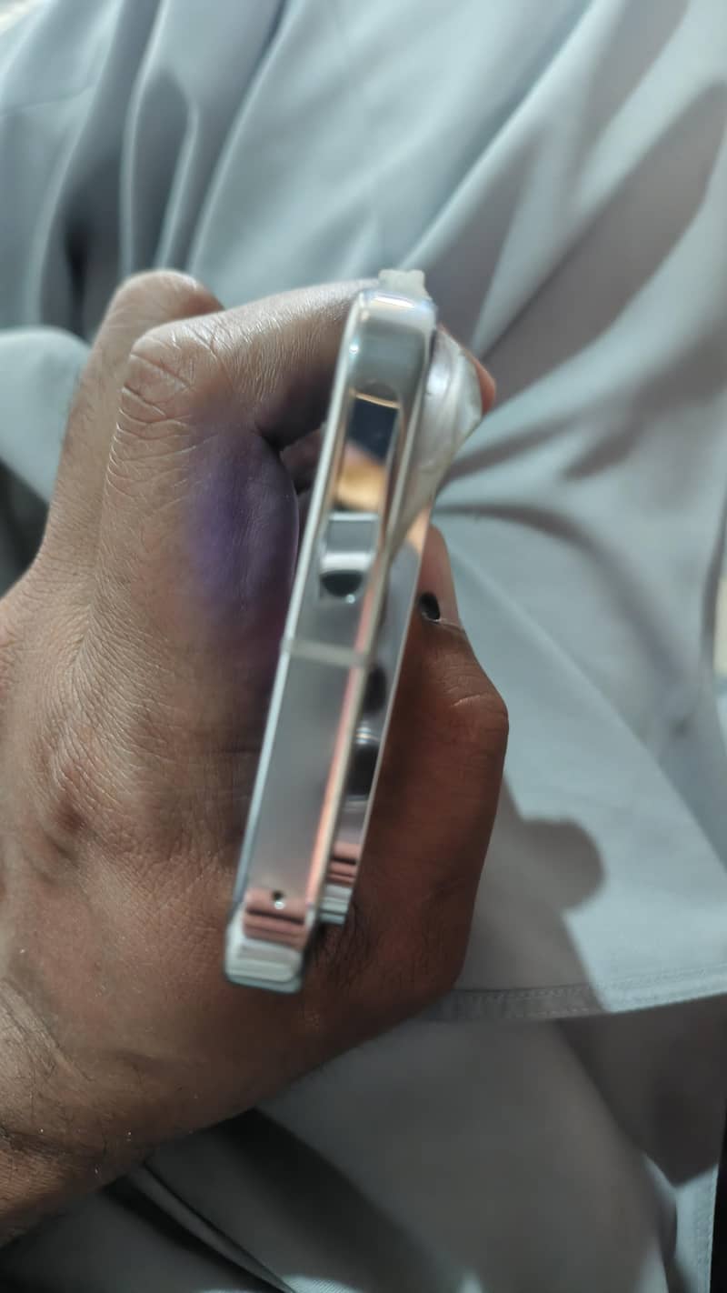 Google pixel 9 pro 3