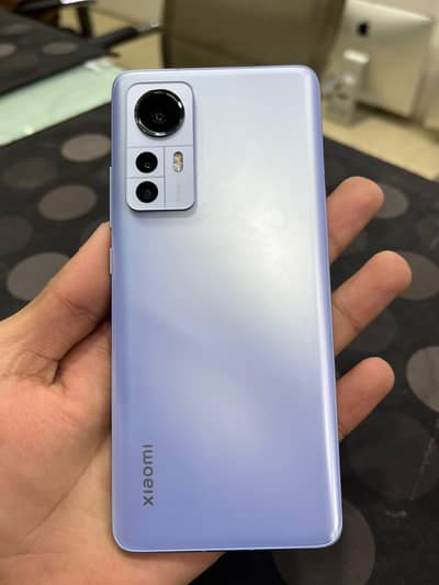 Xiaomi 12 (FLAGSHIP PHONE )