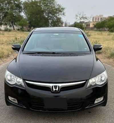 Honda Civic 2011 Total Genuine Top of The Line Variant is Up For Sale