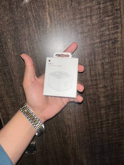 Apple 100% Original 20 Watt Adapter 13 pro max to 17 pro max