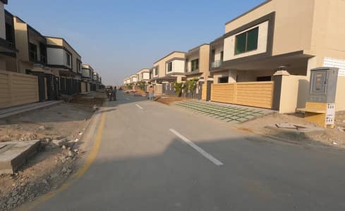 375 Square Yards House In Cantt For Sale At Good Location