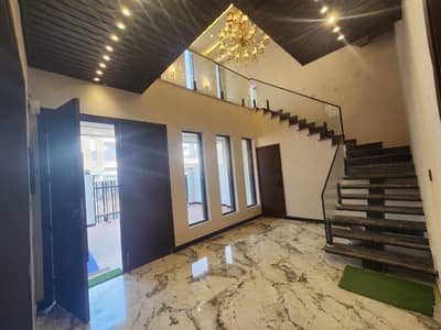 10 Marla Luxury Fully Loaded House For Sale In B-1 Block, B-17 Multi Gardens