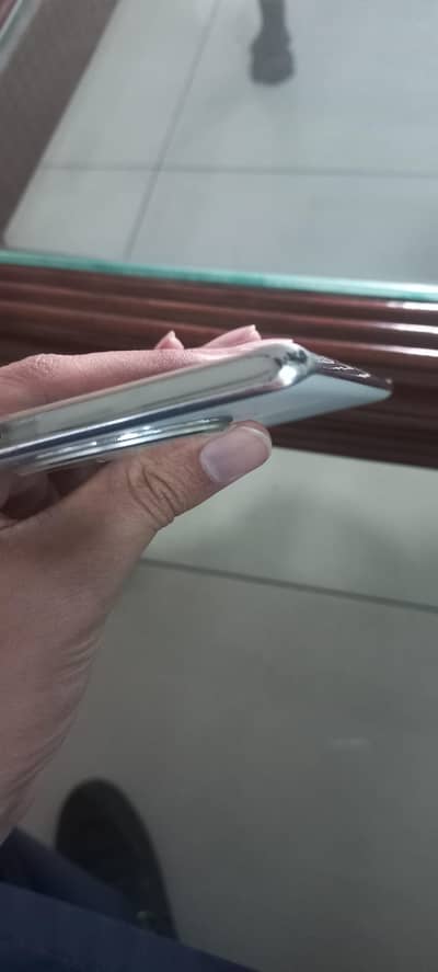 vivo v30 e 8gb/ 256gb