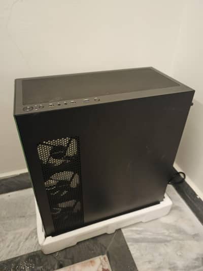 Salam brand new Pc without ram and gpu absolutely 0 meter pc