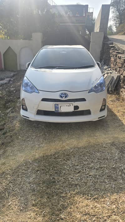 For Sale – Toyota Aqua 2012
