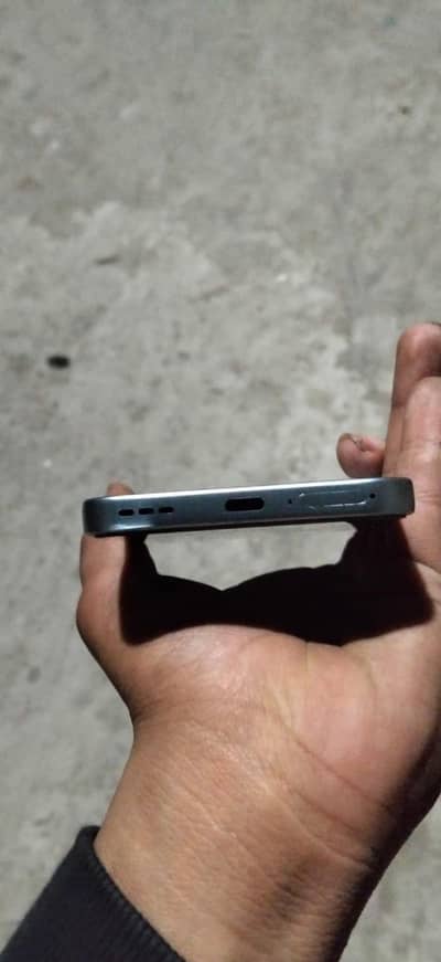 A6 pro ha Silver colour me