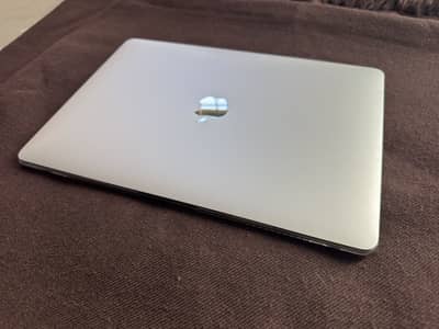 MacBook Air M1 2020 – 8GB/256GB – Excellent Condition