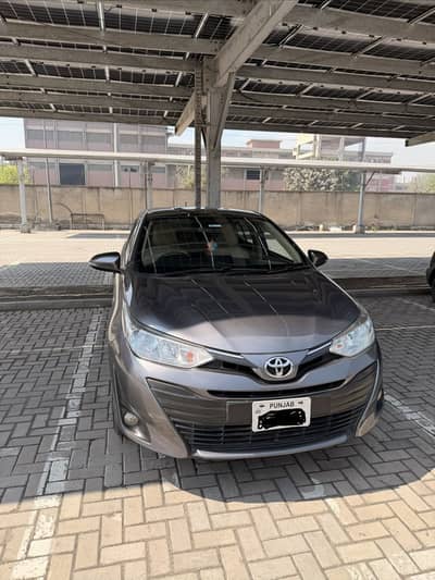 Toyota yaris 1.3 ativ