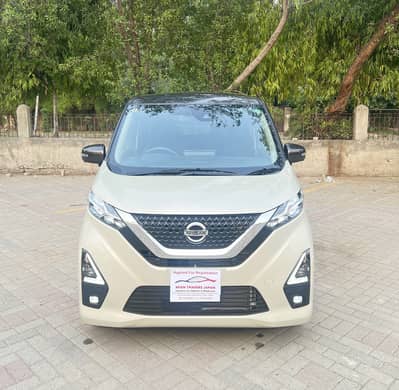 Nissan Dayz Highway Star Hybrid 2023 / 2025