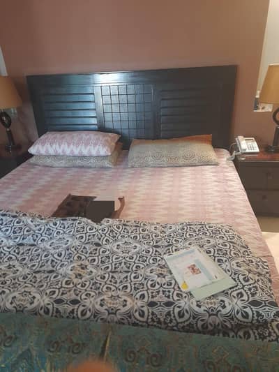 King size bed for sale with two sides