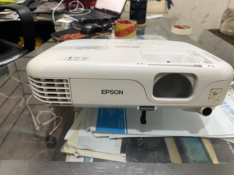 Multimedia Projector 6