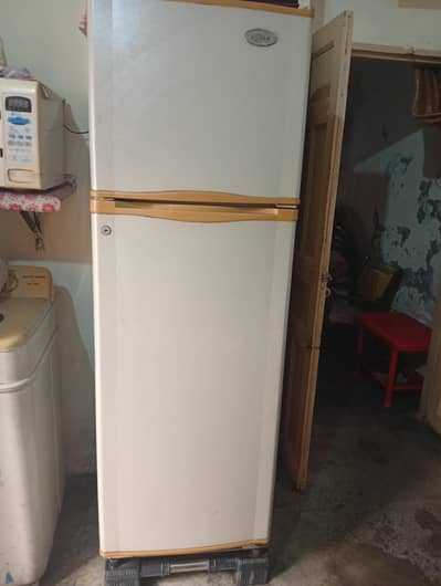 Dawlance fridge for  sale