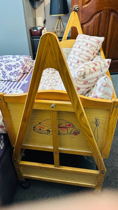 baby cot and swing 2in1 just 4 months use