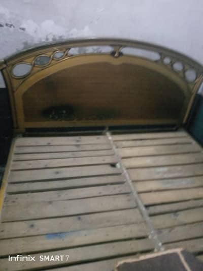 Bed for sell 10 by 8