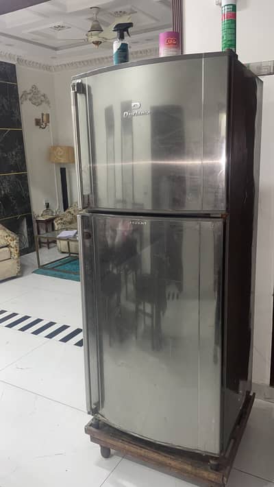 Dawlance refrigerator used
