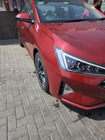 Hyundai Elantra GLS 2021