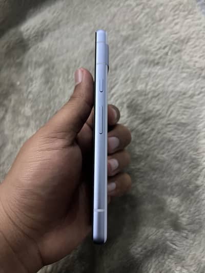 GOOGLE PIXEL 7a 10/10. With charger cable and cover