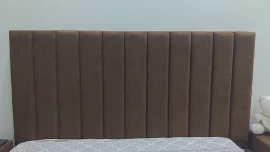 bed with side tables