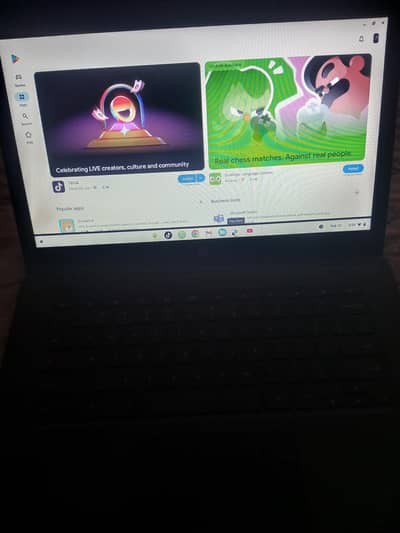 Chromebook touchscreen 4gb /32ssd