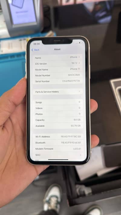 iphone 11 64 GB uk model