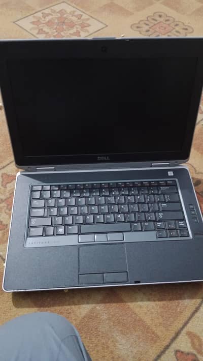 dell latitude E 6430 core i7 3rd gen