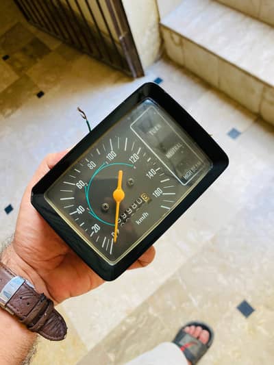 Honda CD 200 Speedometer, Headlight,Handlebar, side box  nd mount