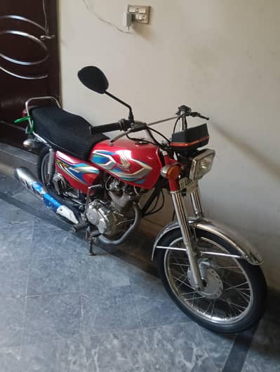 Honda CG 125 in good condition.