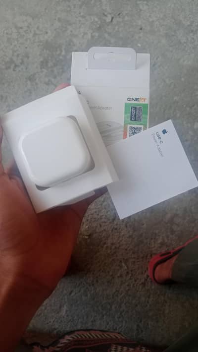 Apple charger 20watt with cable and box