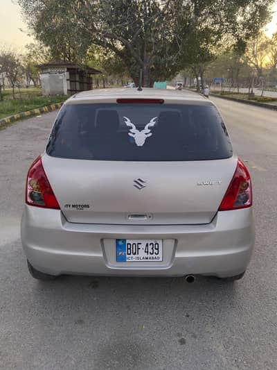 Suzuki Swift DLX 1.3 manual transmission total janion